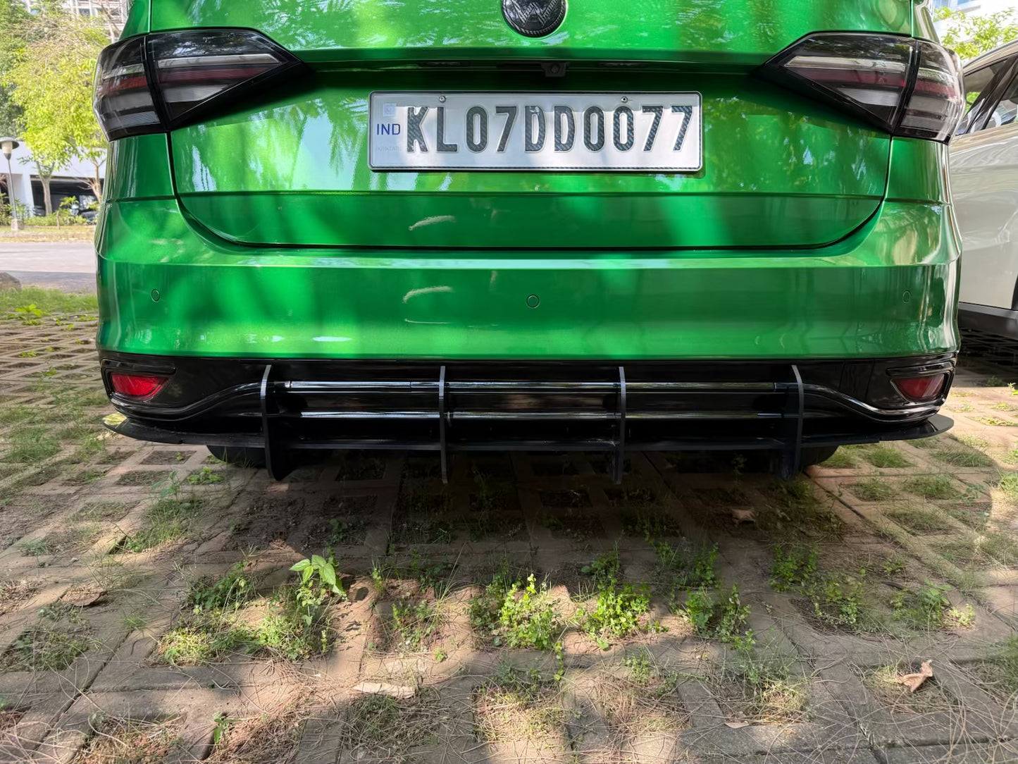 VIRTUS REAR DIFFUSER
