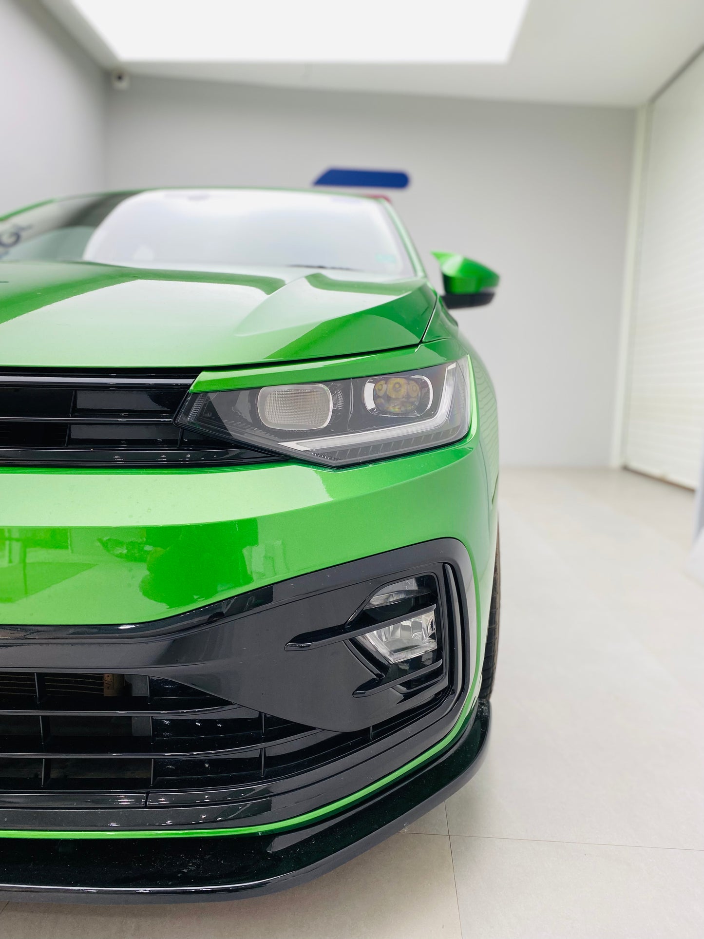 VOLSWAGEN VIRTUS FOGLAMP GRILLS