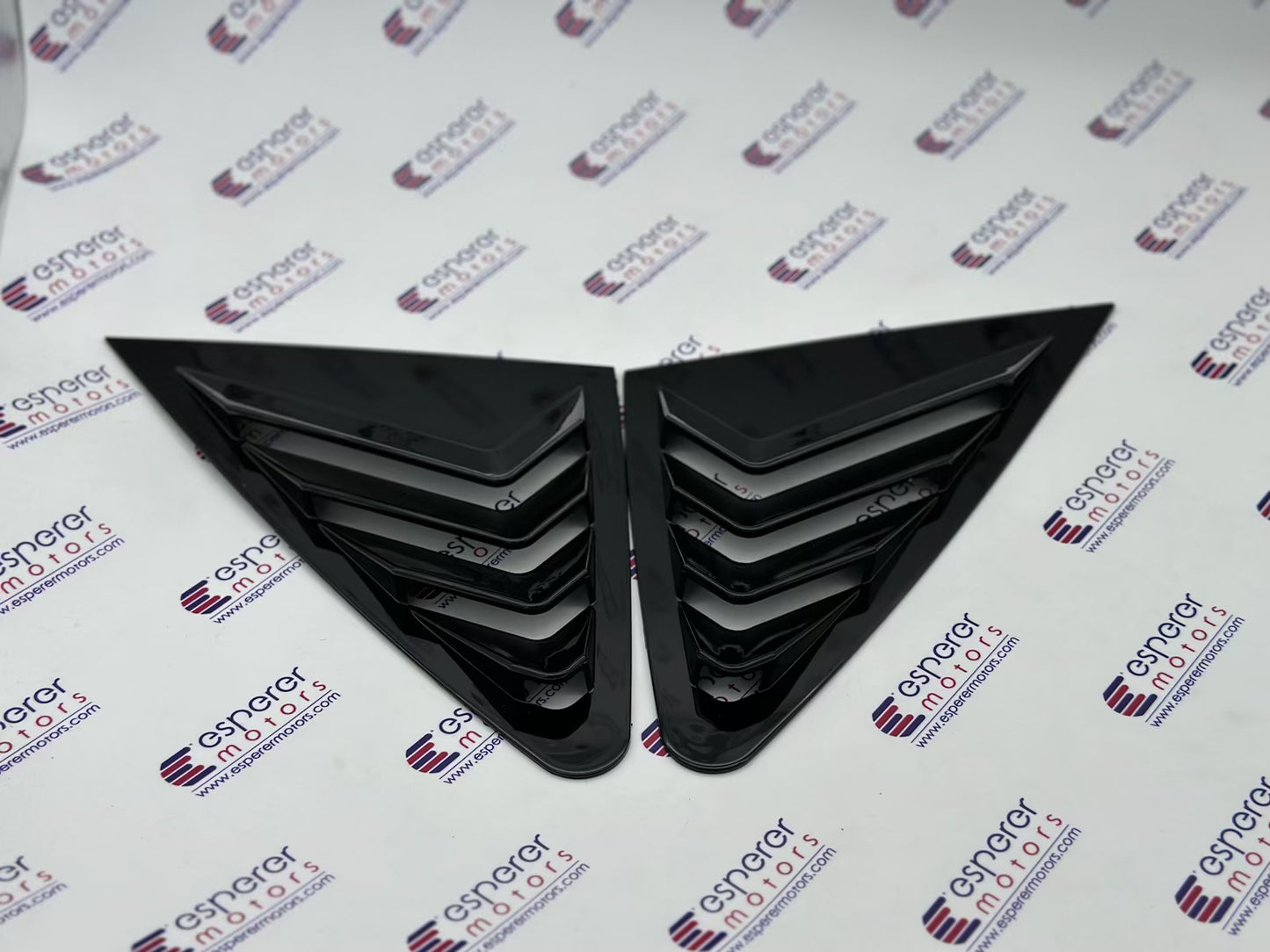VIRTUS / SLAVIA WINDOW LOUVER