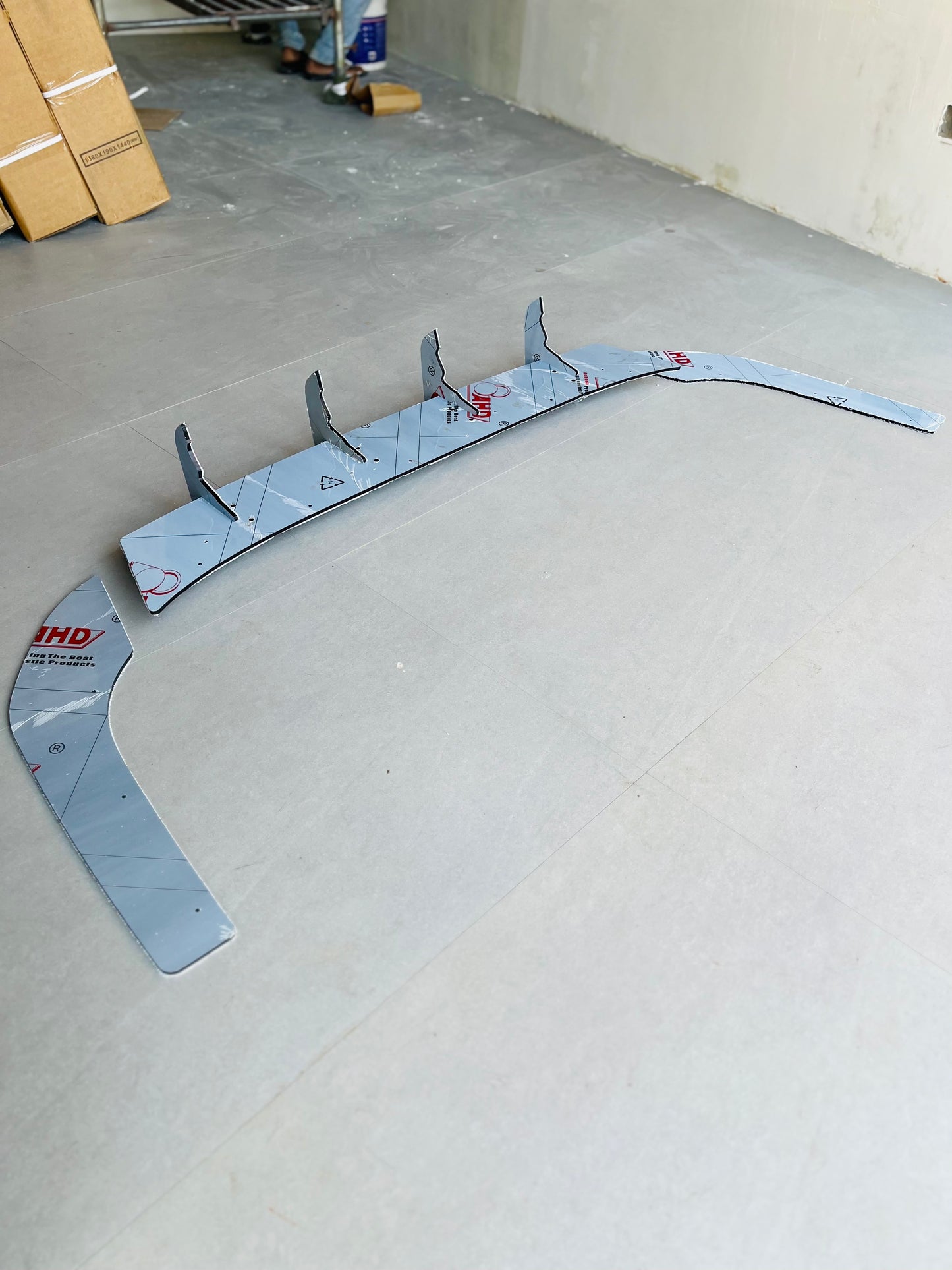 VIRTUS REAR DIFFUSER
