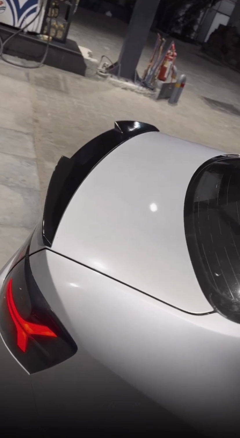 M STYLE JETTA BLACK SPOILER