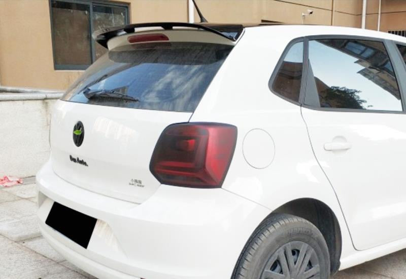 POLO TWO PIN SPOILER