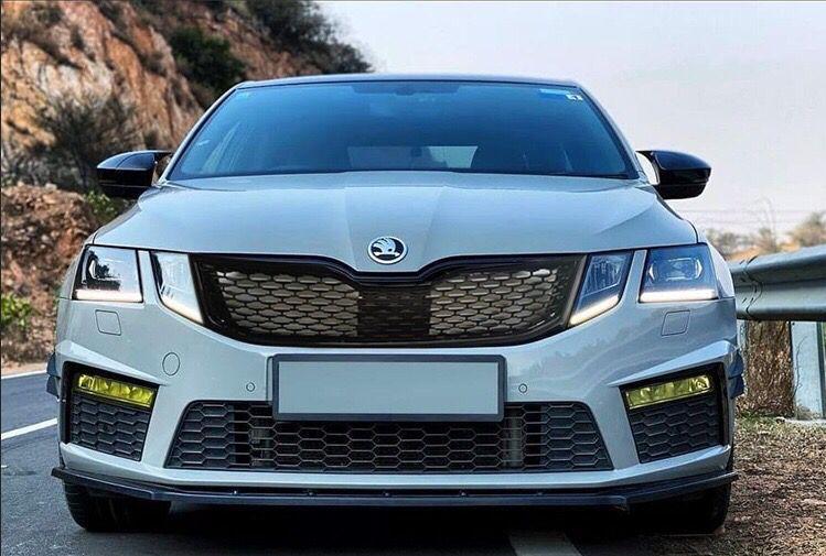 ŠKODA OCTAVIA 2017+ VRS BUMBER