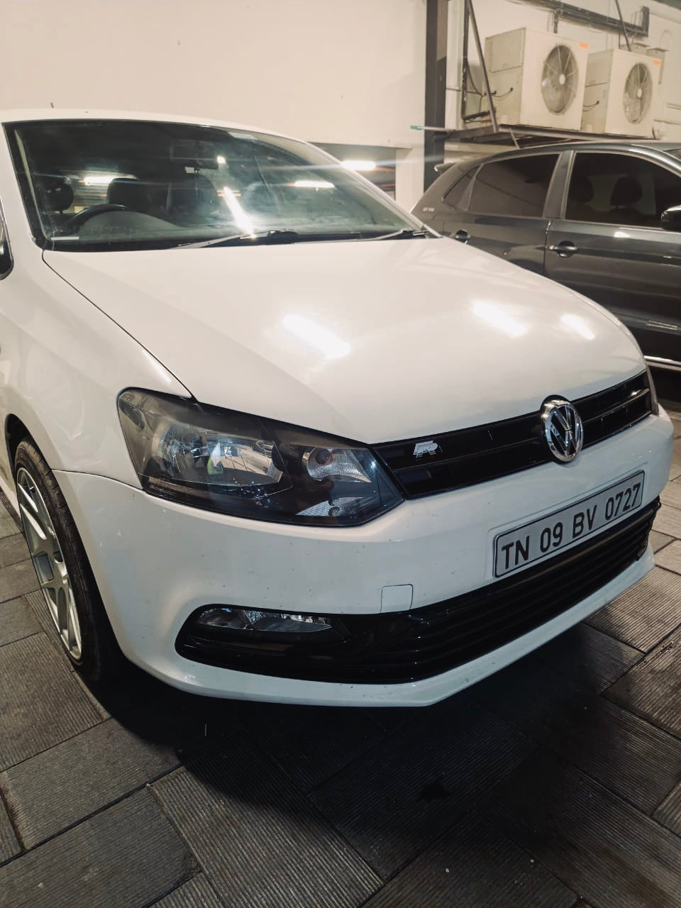 R LINE GRILL