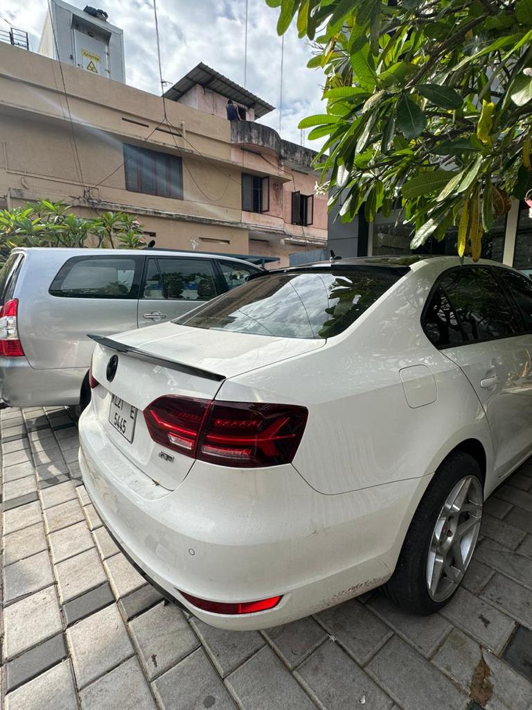 JETTA M STYLE REAR SPOILER