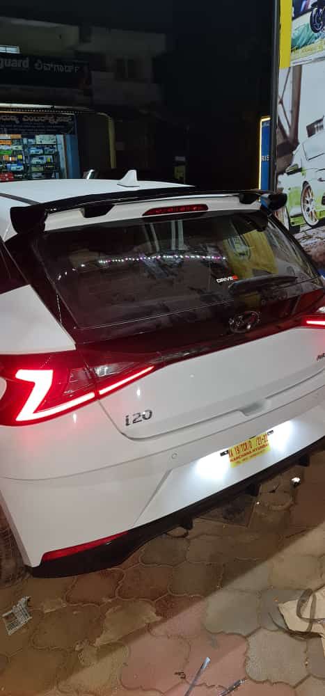 I20 REAR SPOILER